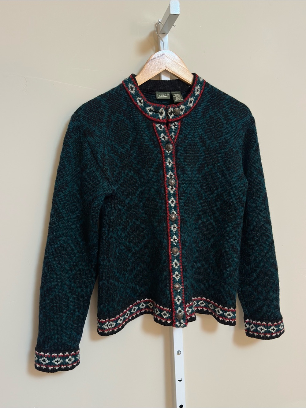 Vintage L.L.Bean Women’s S Nordic Fair Isle Wool Cardigan Teal Black Metal Butto